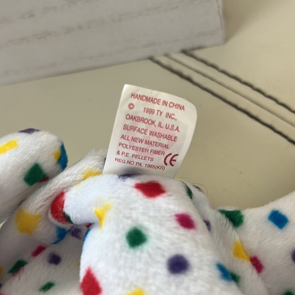 Ty 2K Bear Beanie Baby - Picture 4 of 4